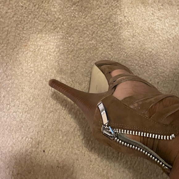 Guess brown criss cross heel sandals - Picture 3 of 4